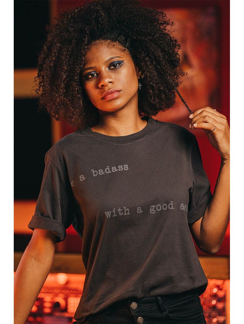 T-shirt Vintage 26 Femme Antra Badass 100% Coton Bio