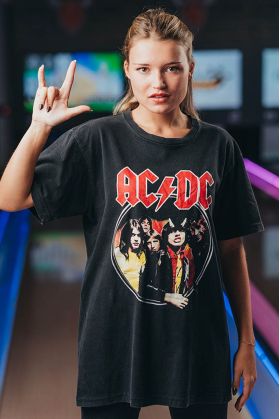 T-shirt AC DC